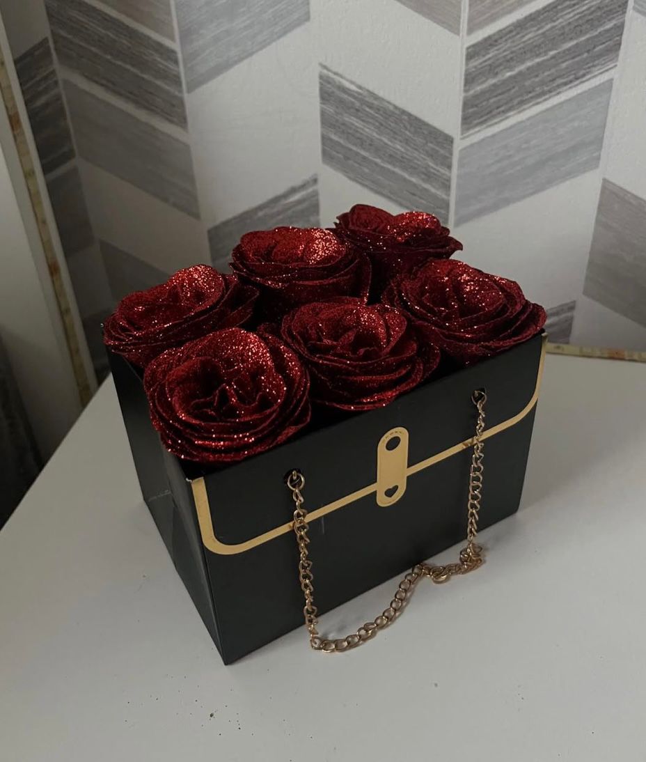 Sac de 6 Roses Éternelles