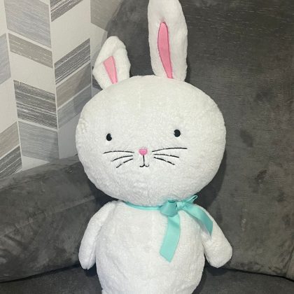 Grande peluche de lapin