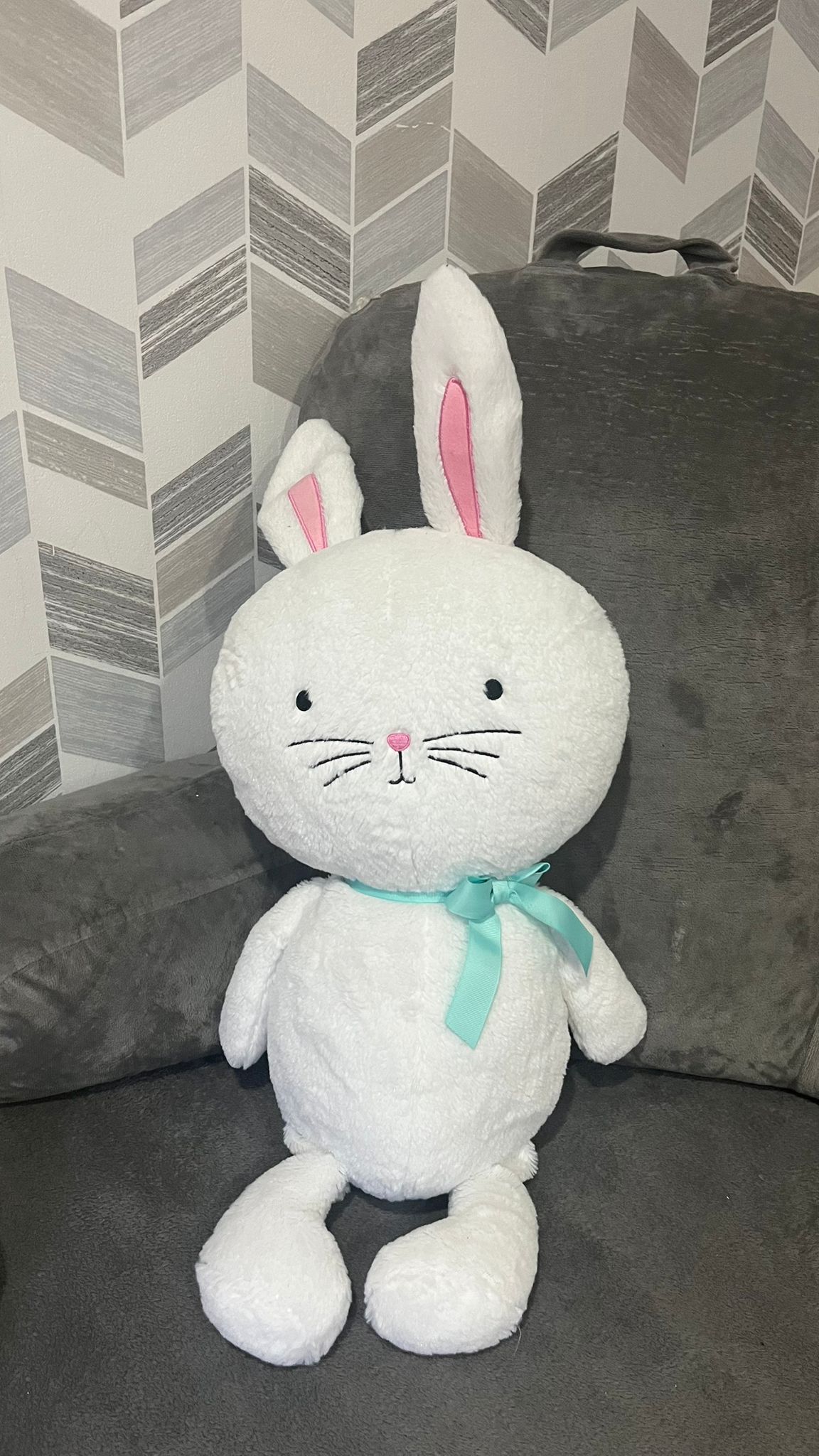Grande peluche de lapin
