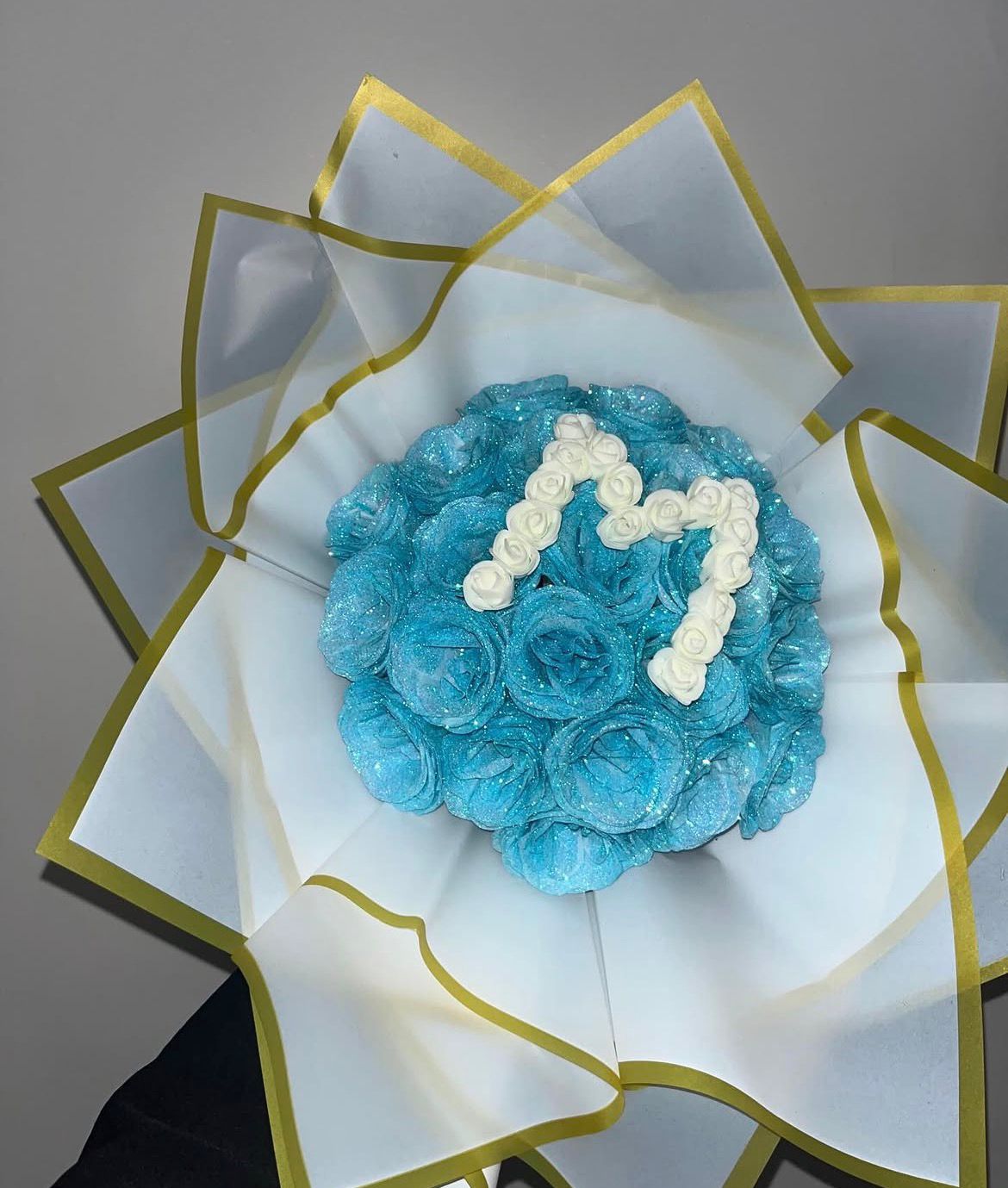 Bouquet de 20 roses personnalisable
